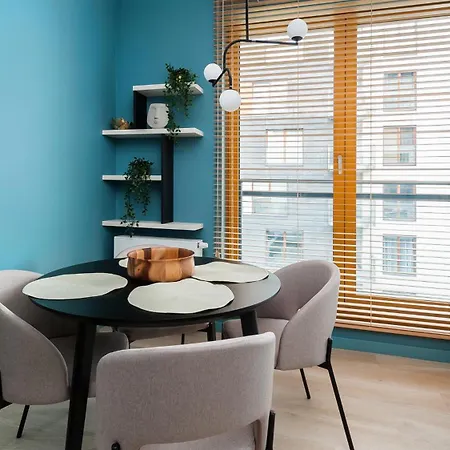 Premium In Novum City Center Near The Train Station By Sun & Snow Krakow Exterior photo