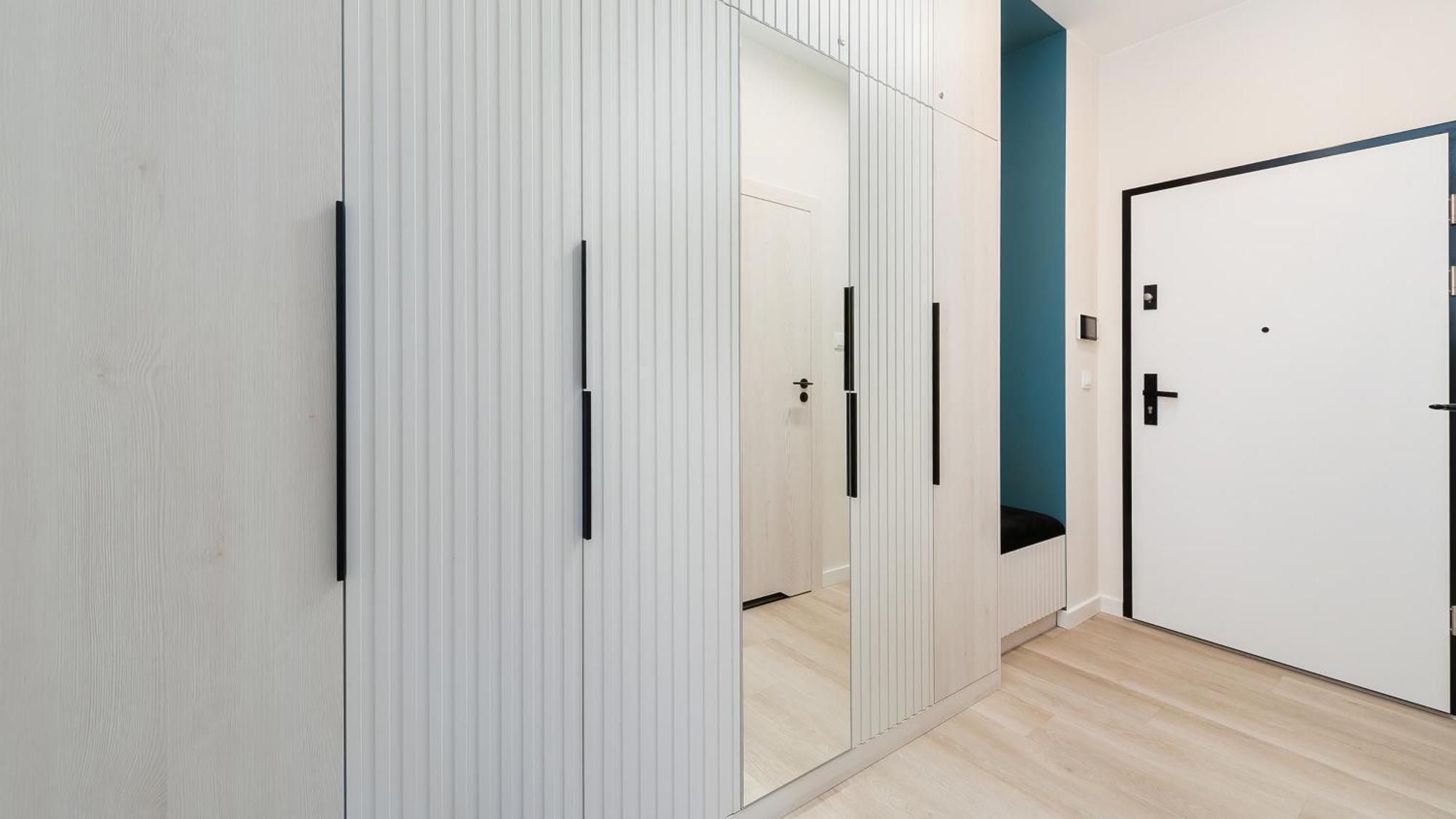 Premium In Novum Center Near The Train Station By Sun & Snow Krakow