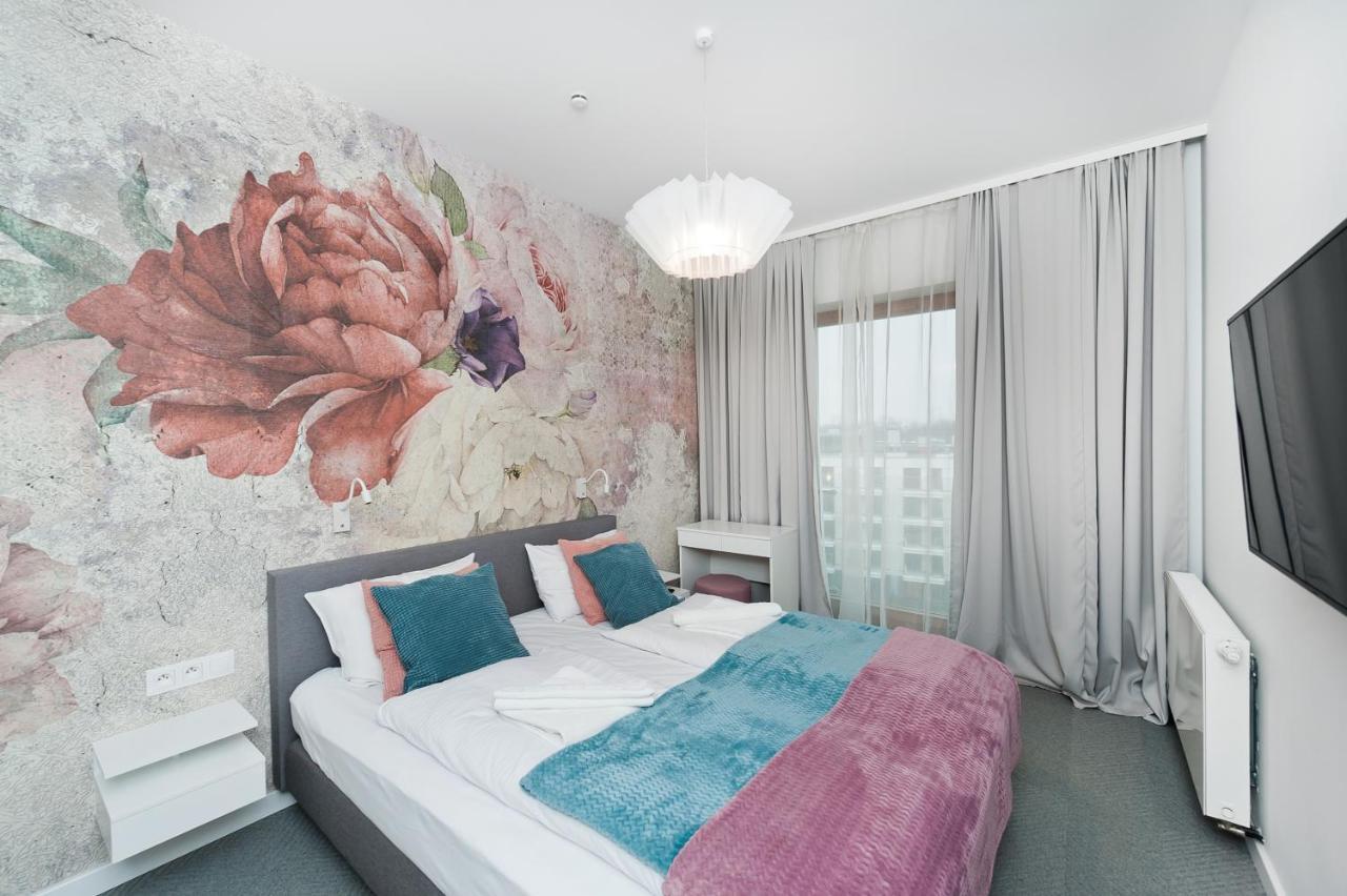 Premium In Novum Center Near The Train Station By Sun & Snow Krakow